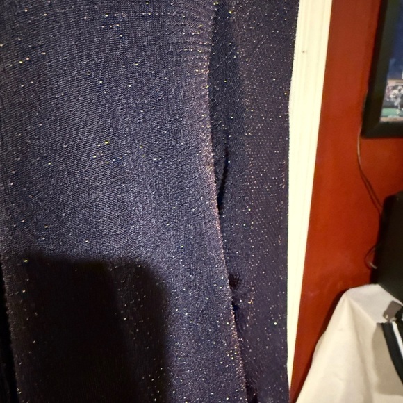 Elegant Navy Cardigan - Picture 2 of 3